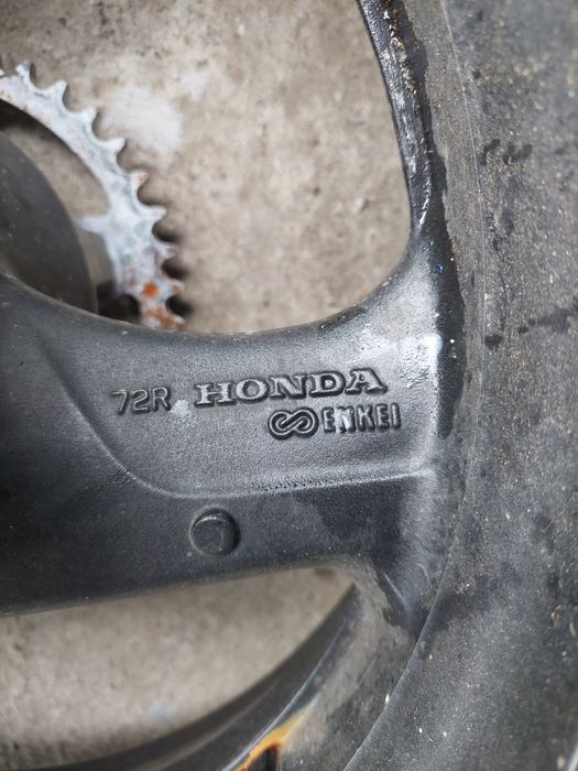 Janta spate Honda Hornet