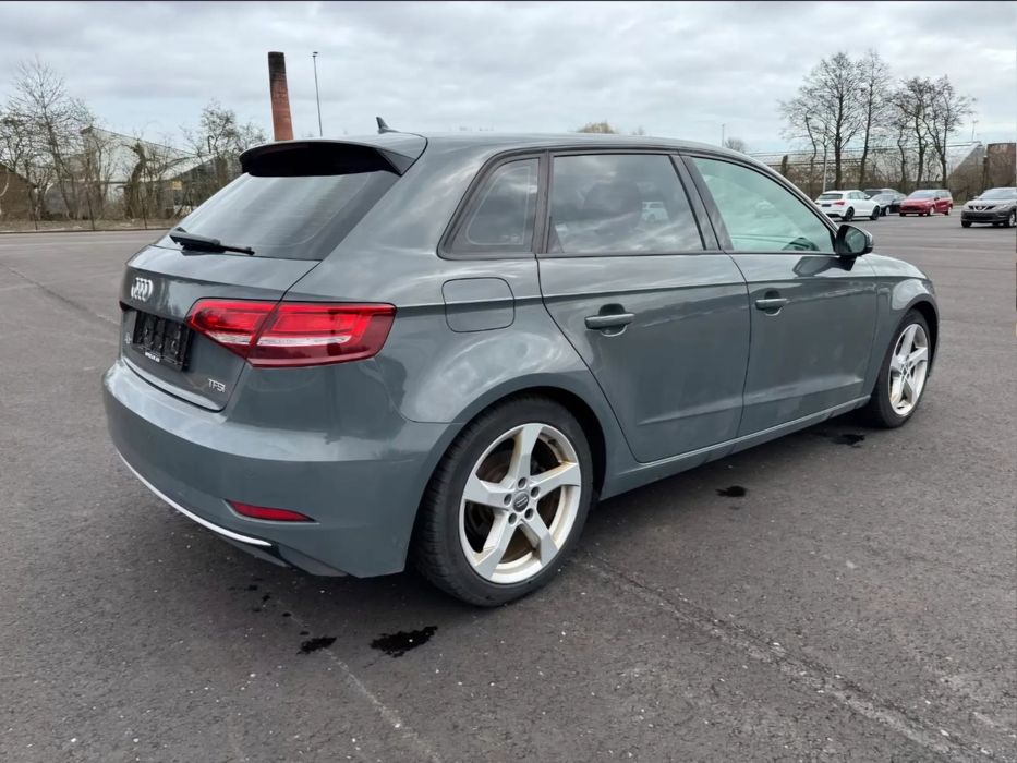 Audi A3 Sportback Audi A3 35 tfsi