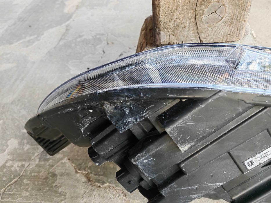 Фар Ford Focus MK4 FULL десен/Фар Форд Фокус 4 LED Оригинален