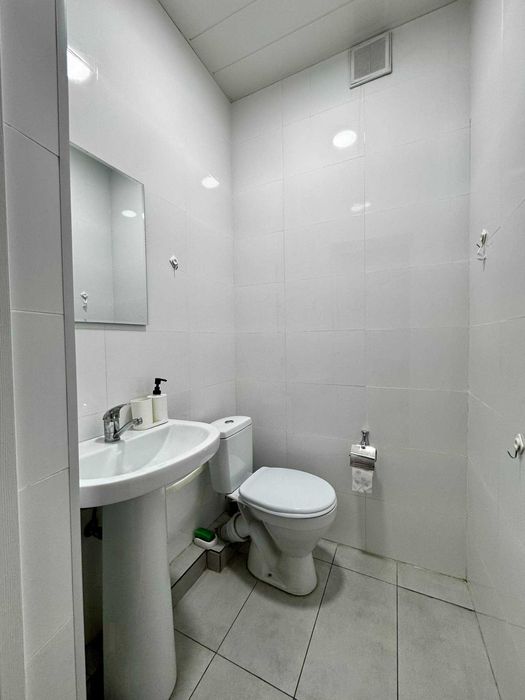 Продается ЖК Текстильный 3/6/8  с ремонтом 67.5м2 ориентир Парисиен