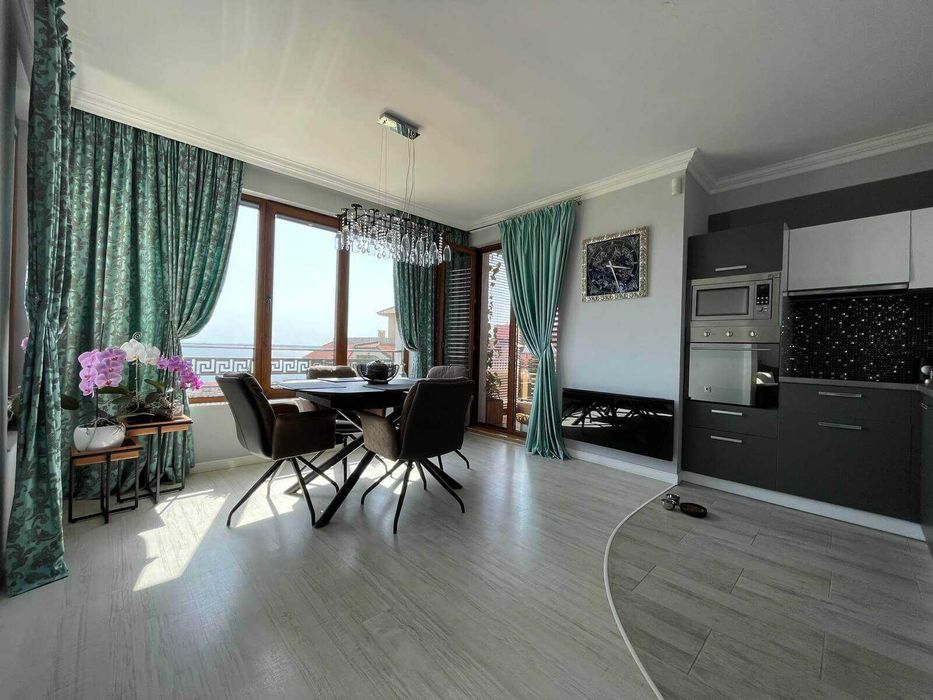 Продава се Тристаен апартамент в Свети Влас - 125 кв.м за 1968 €/кв.м - Снимка #6