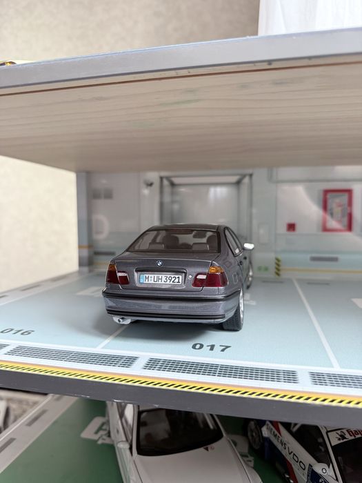 Колекционерски модел BMW 3 series E46 UT models 1:18
