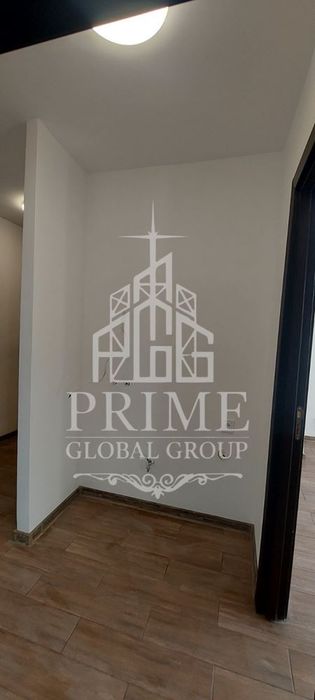 Апартамент след основен ремонт с три отделни стаи в ж.к. Изгрев