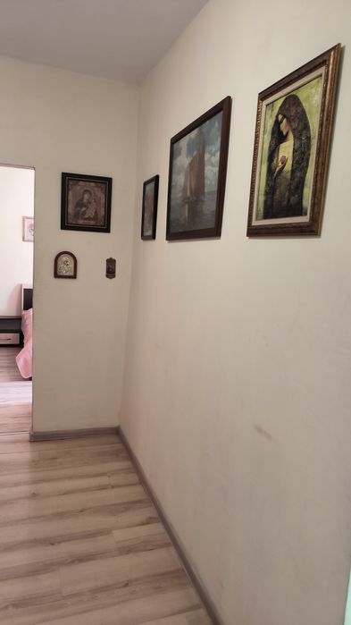 Дава се под наем Двустаен апартамент в Перник, Изток - 68 кв.м за 433.5 € - Снимка #1