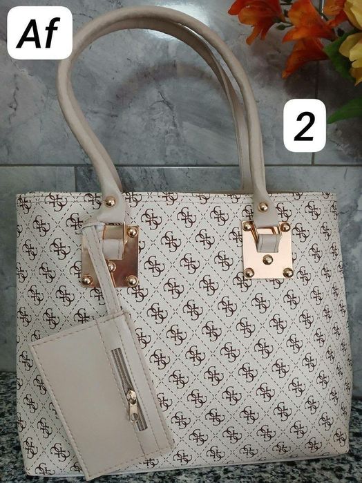 Gentuțe si rucsacuri