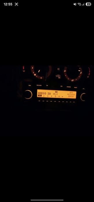 Radio casetofon și CD Becker Mercedes