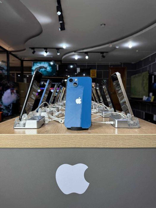 Телефон iPhone 13 128 GB/Айфон 13 128ГБ