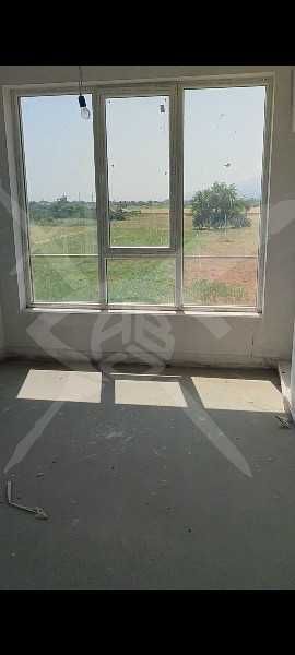 Продава се Тристаен апартамент в Пловдив, Христо Смирненски - 76 кв.м за 1391 €/кв.м - Снимка #2