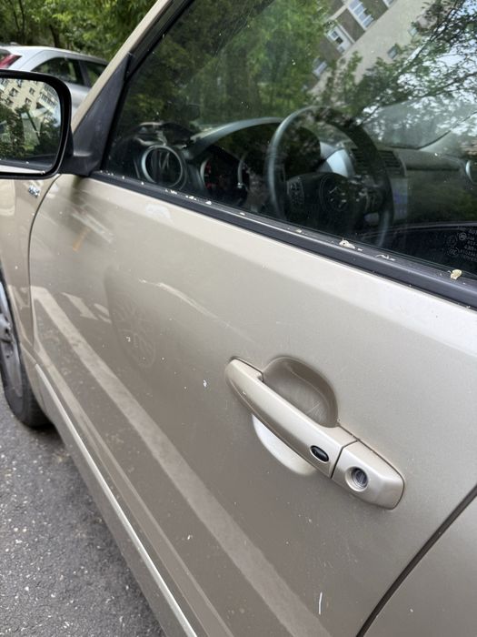 SUZUKI Grand Vitara 2010 — imagine 3