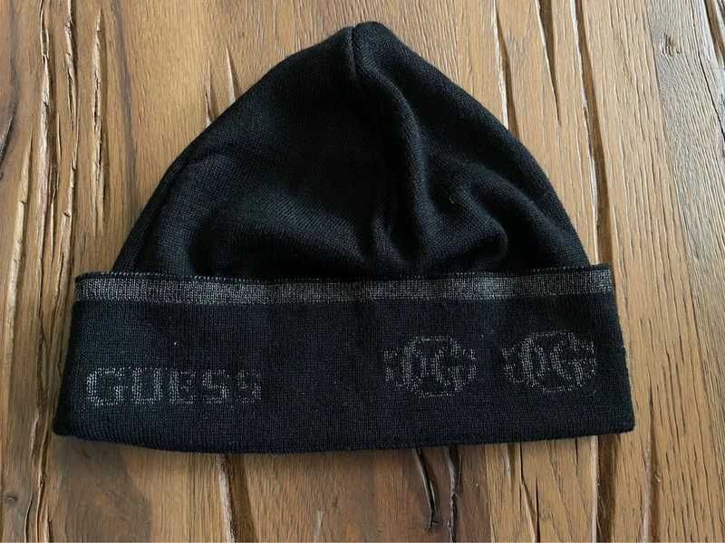 Fes marca Guess, Caciula cu logo Argintiu Guess, One size Unisex