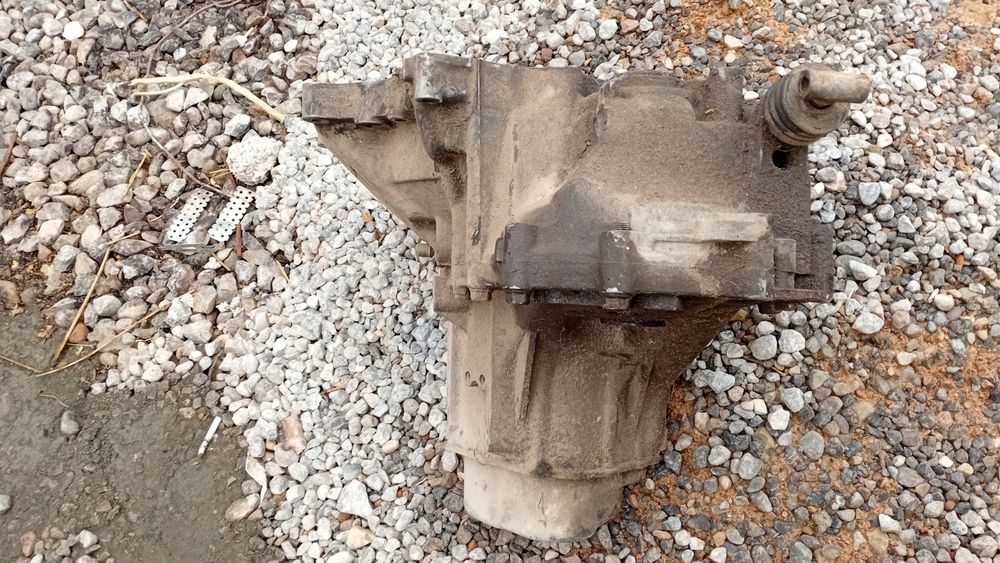 Каропка мазда 626 переходка