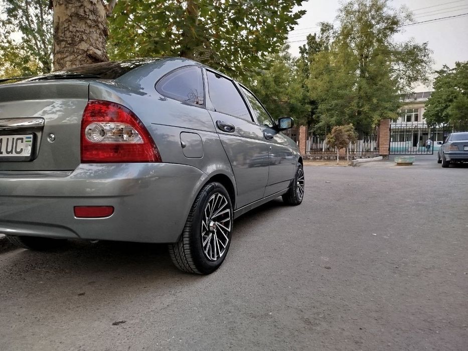 Лада Приора 2172 продается