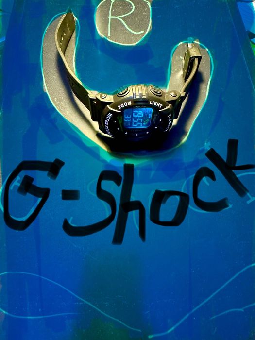 Продаю часы наручные R-Shock