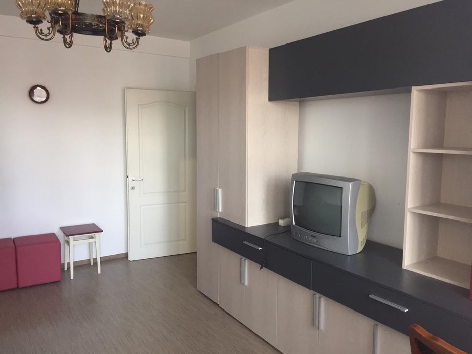 De vanzare: Apartament 2 camere decomandat Centrul Civic Brasov