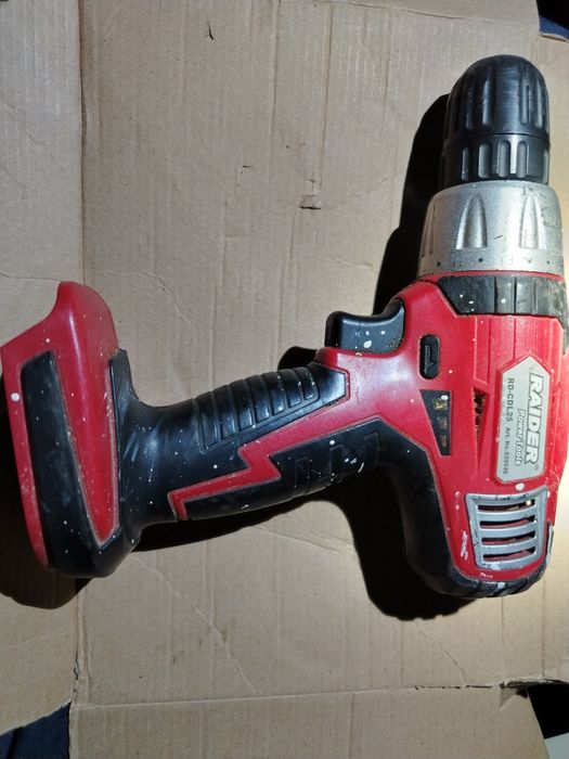 Corp mașină de găurit și înșurubat cu acumulator Raider RD-CDL25
