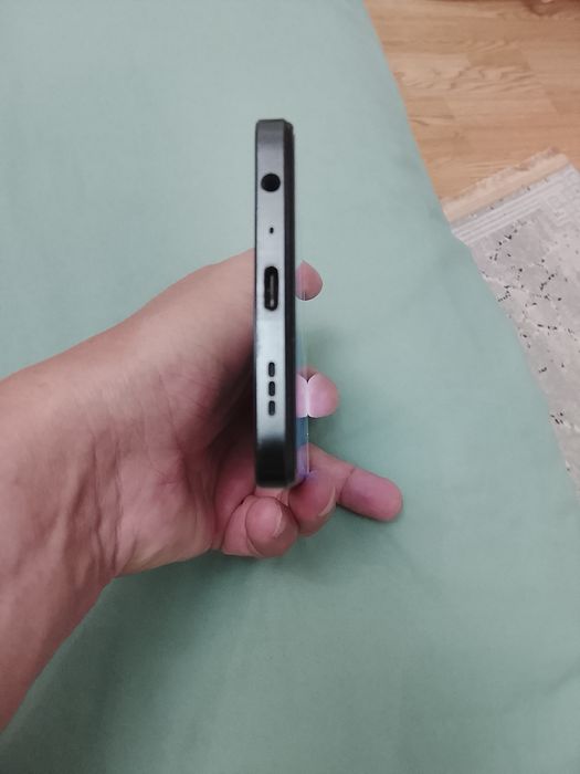 Продам Oppo Reno 7