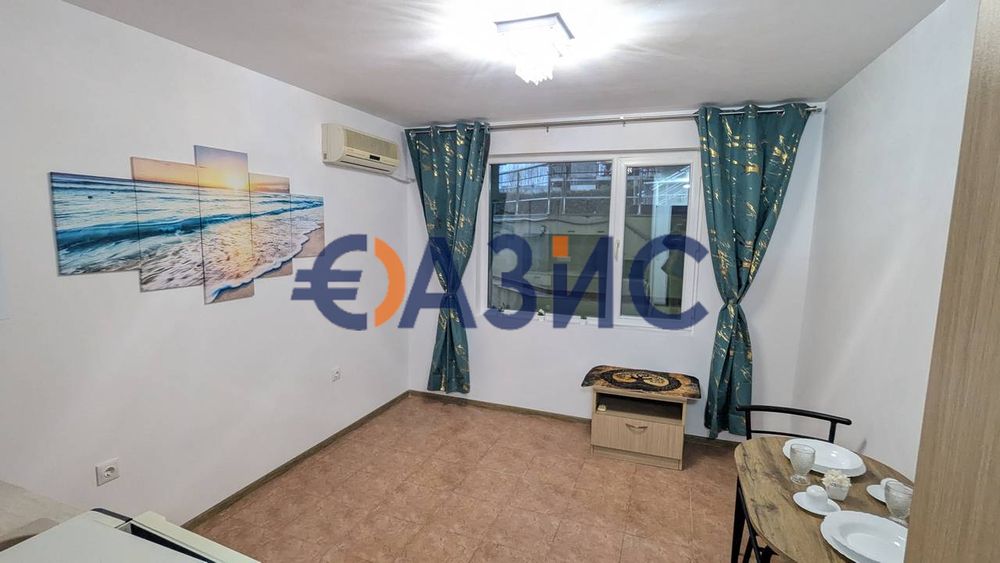 Продава се Едностаен апартамент в к.к. Слънчев бряг - 33 кв.м за 804 €/кв.м - Снимка #2