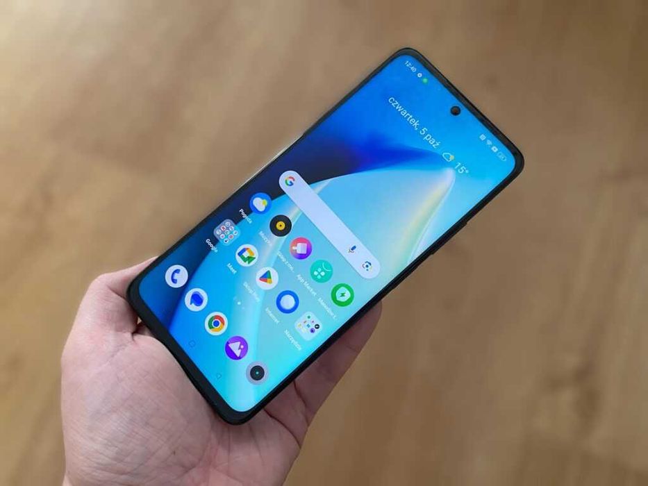 vand telefon REALME 11