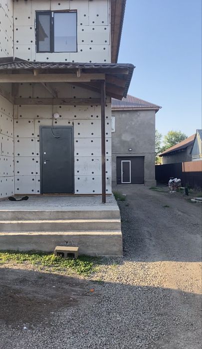 Продам дом в учхозе Астана
