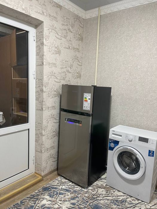 Чирчик аренда 1 ком квартира в 9 мкр 1 этаж