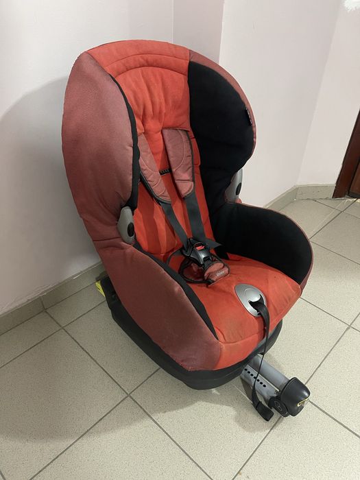 Детское автокресло
