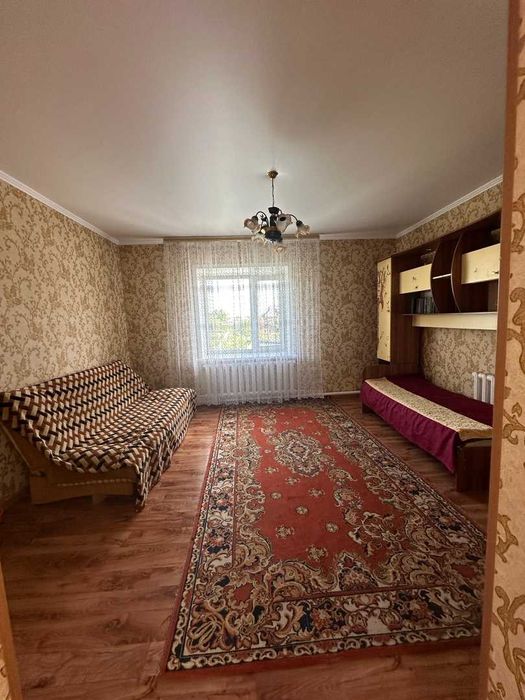 5 комнатный Коттедж. п. Солнечный.