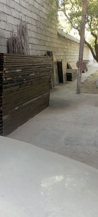 Apalofka sotiladi. Xolati juda zur, olganizga achinmaysiz.