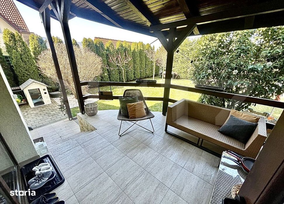 Casa spatioasa cu etaj | Curte superba | Zona linistita