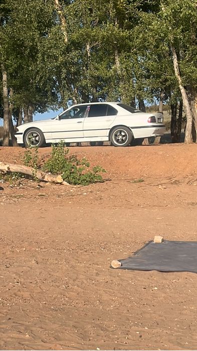 Бмв е38 разбор по запчастям