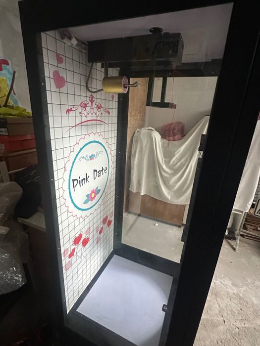 PINK DATE машина