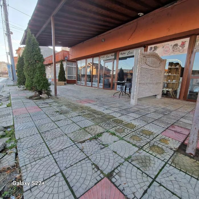 Продава се Магазин в Пазарджик, Окръжна болница - 200 кв.м за 900 €/кв.м - Снимка #2