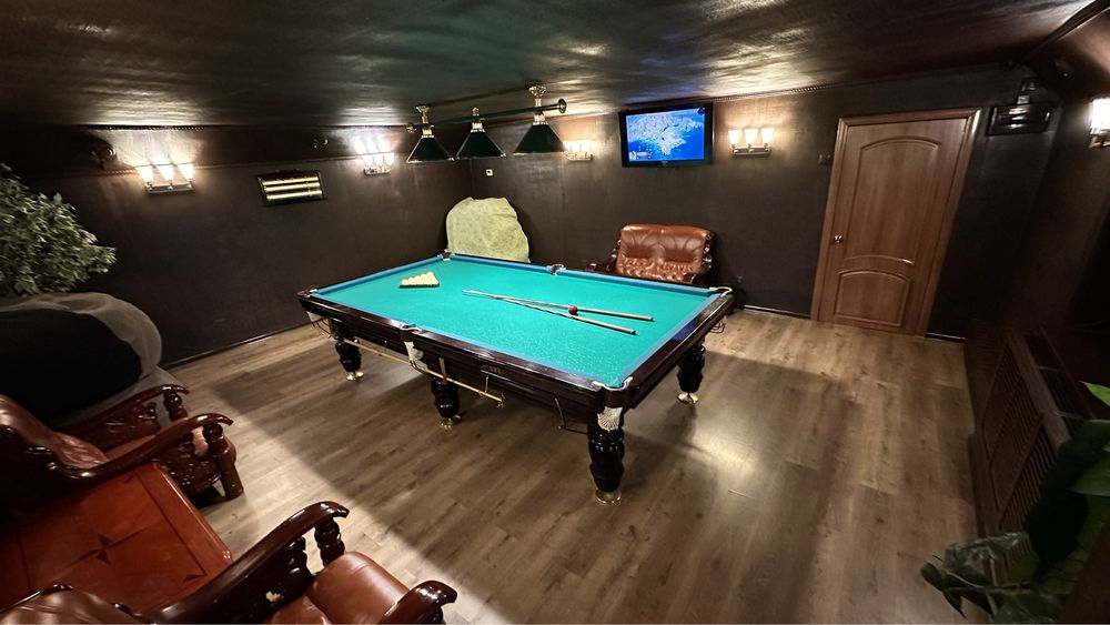 Коттедж посуточно. Караоке. Бильярд. В центре города