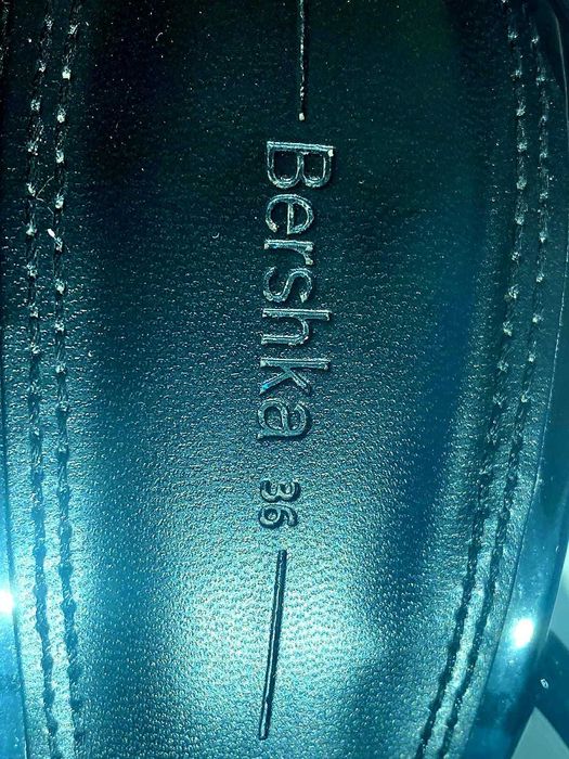 Продам босоножки 36-37 размер