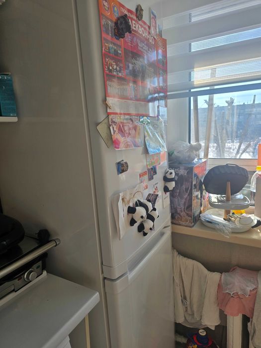 Продам холодильник