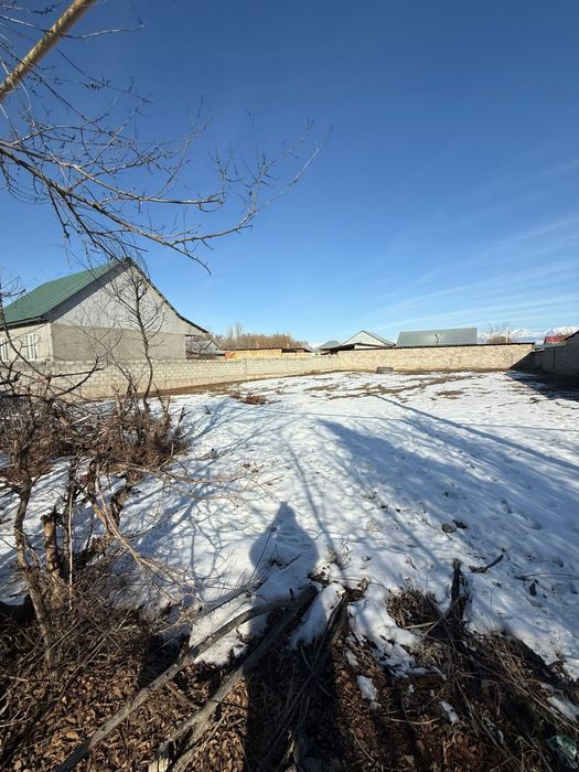 Земельный участок