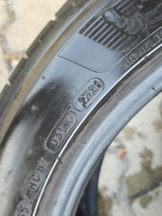 245 45 18 Michelin
