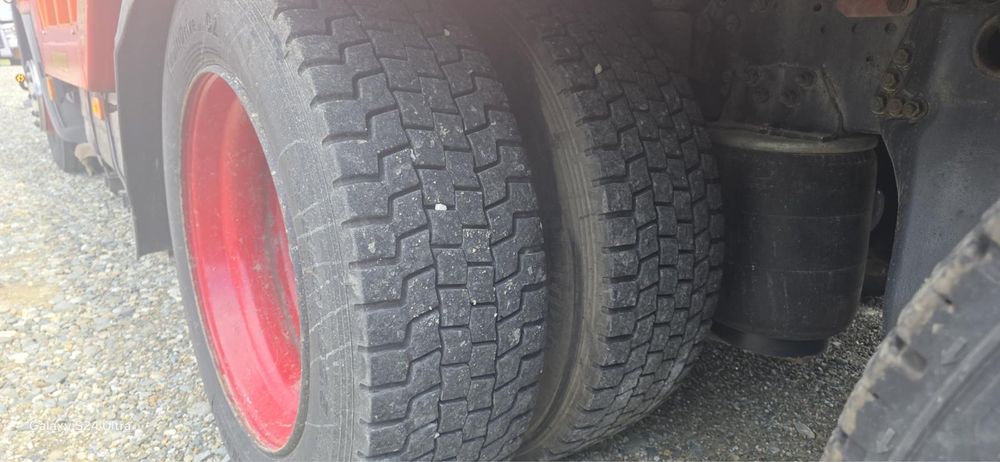 Vand sau schimb platforma Scania 16 t util