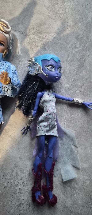 Монстер хай барби куклы продам.