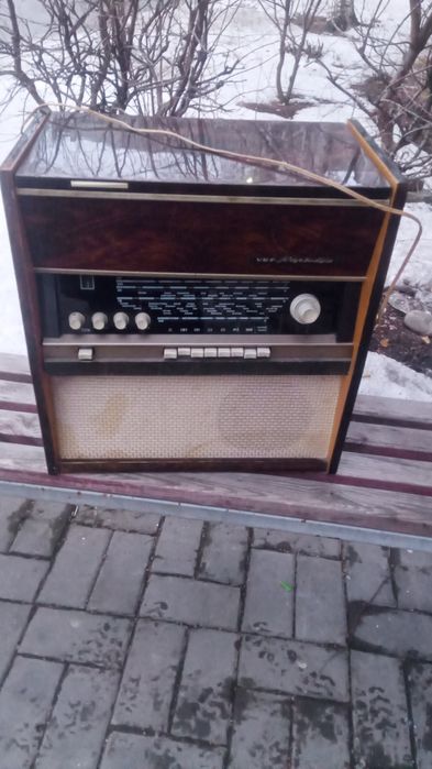 Продам проигрыватель