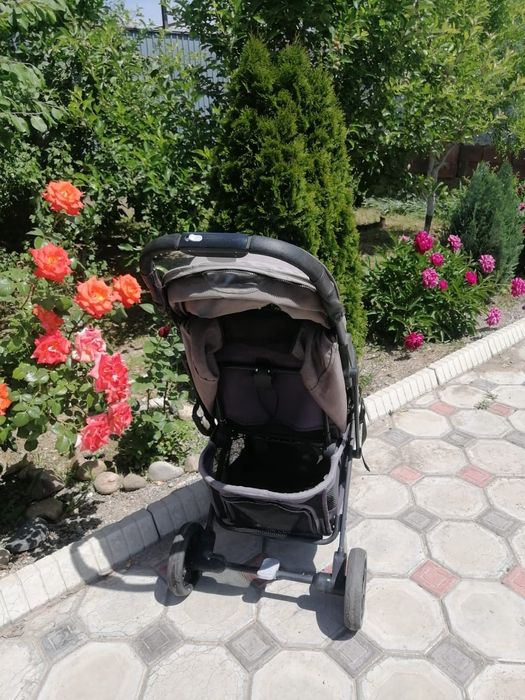 Продам коляску детскую