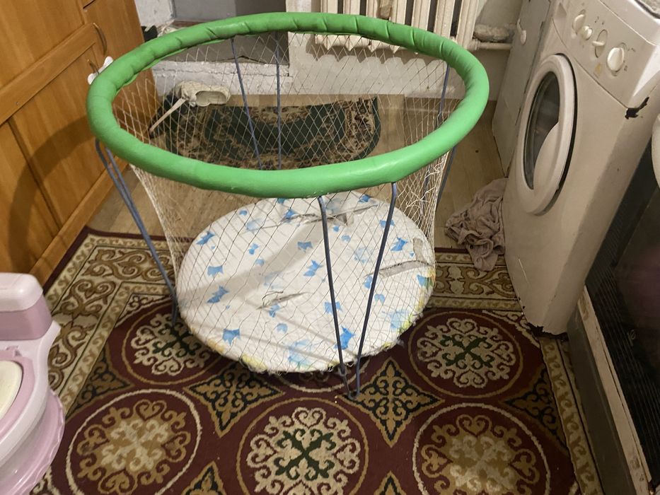 Отдам детский игровои манеж