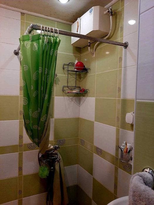 Тристаен апартамент кв.Деленки