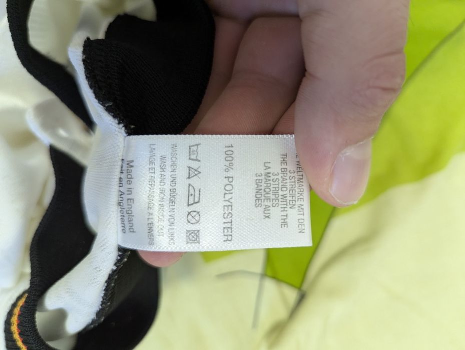 2 винтидж футболни фланелки Adidas Германия
ЦЕНИТЕ СА В ОПИСАНИЕТО