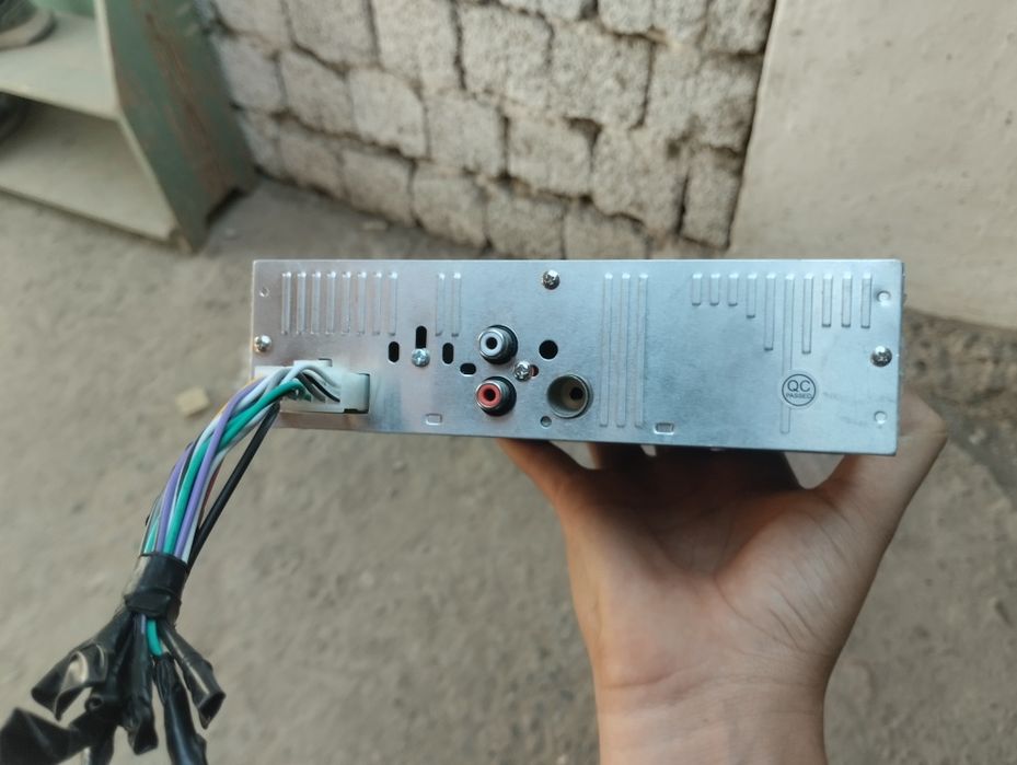 Автомагнитола BOS Mini MVH-6C3DBT (Bluetooth, USB)