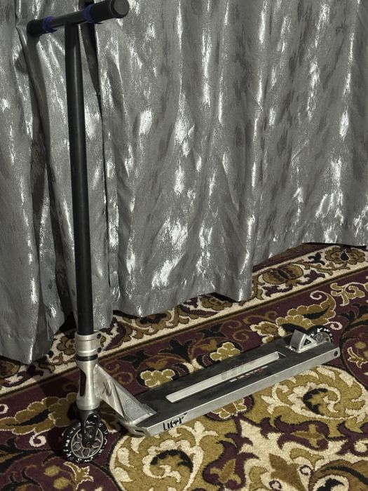 самакат limit легкий