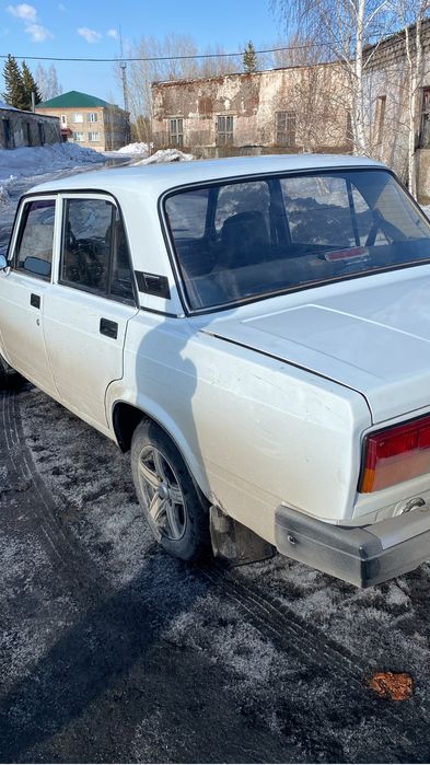 Ваз 2107  не с консерваций  крашеная