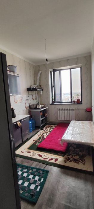 Uy sotiladi Karmana City dan Avto Vagzal biqinidan