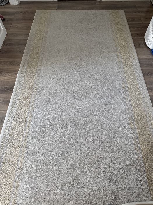 Продается ковер 1.5х2