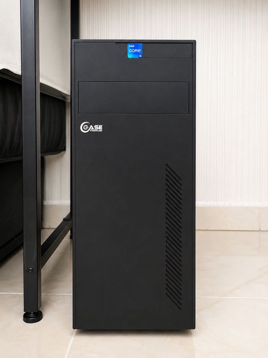 Мощна работна станция i5-13500 / 32GB + 2x LG 29” UltraWide + периферия
