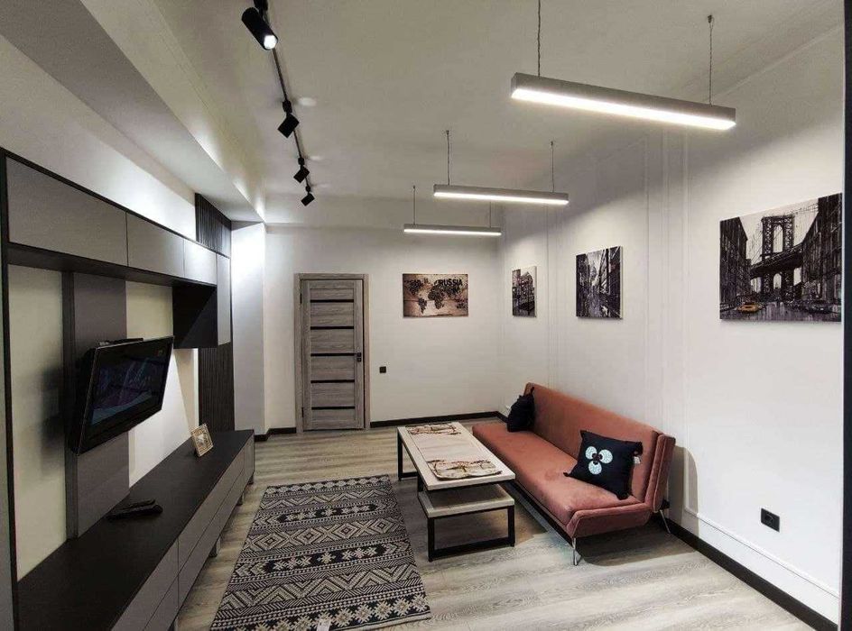 Сдаётся квартира под жилье и офис